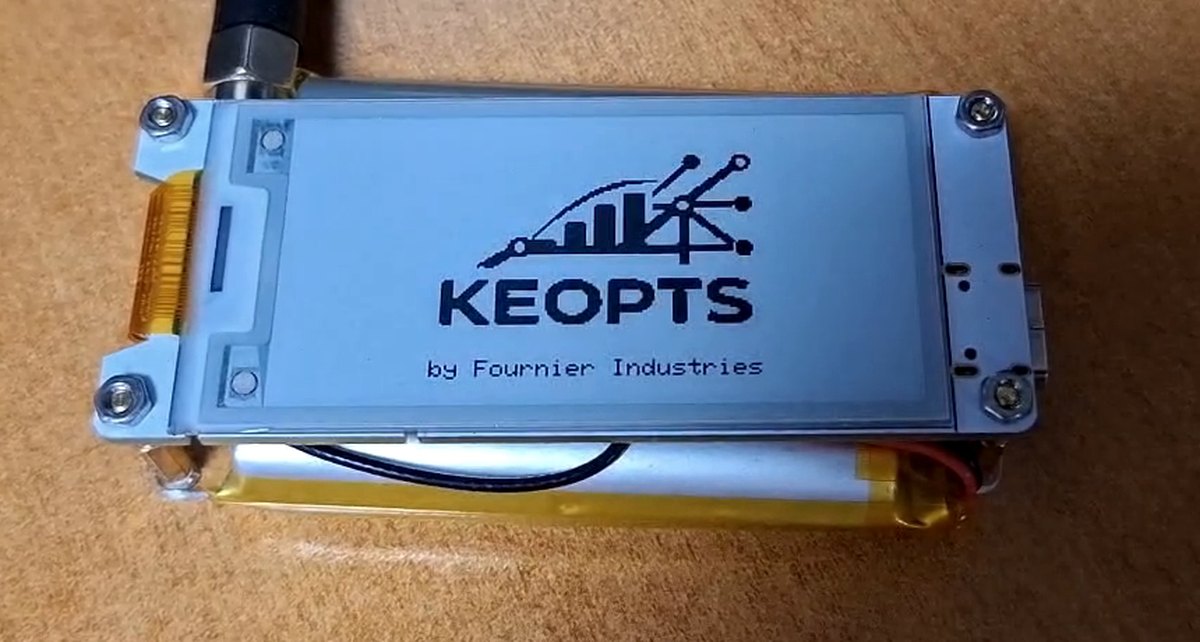 Module de borne autonome KEOPTS à écran e-paper et antenne LoRa